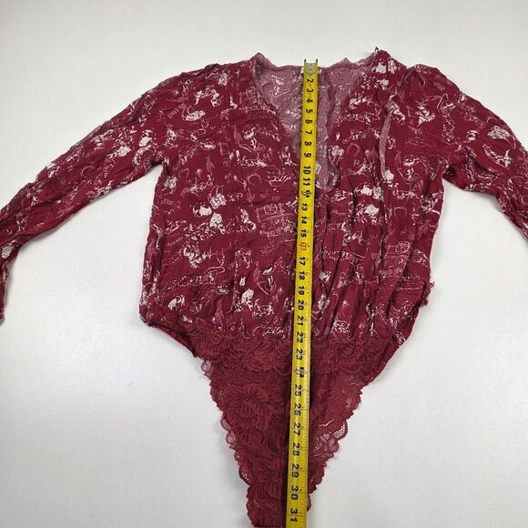 NWOT Free People Everything's Rosy Bodysuit RARE Rodeo Red Western Print Size XL - Picture 8 of 16